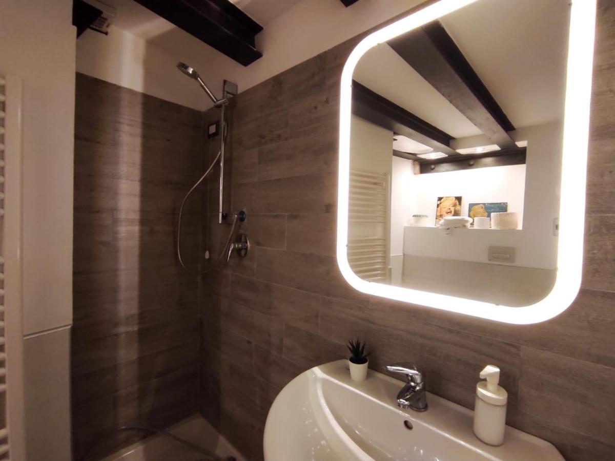 99 Appartement LʼAquila